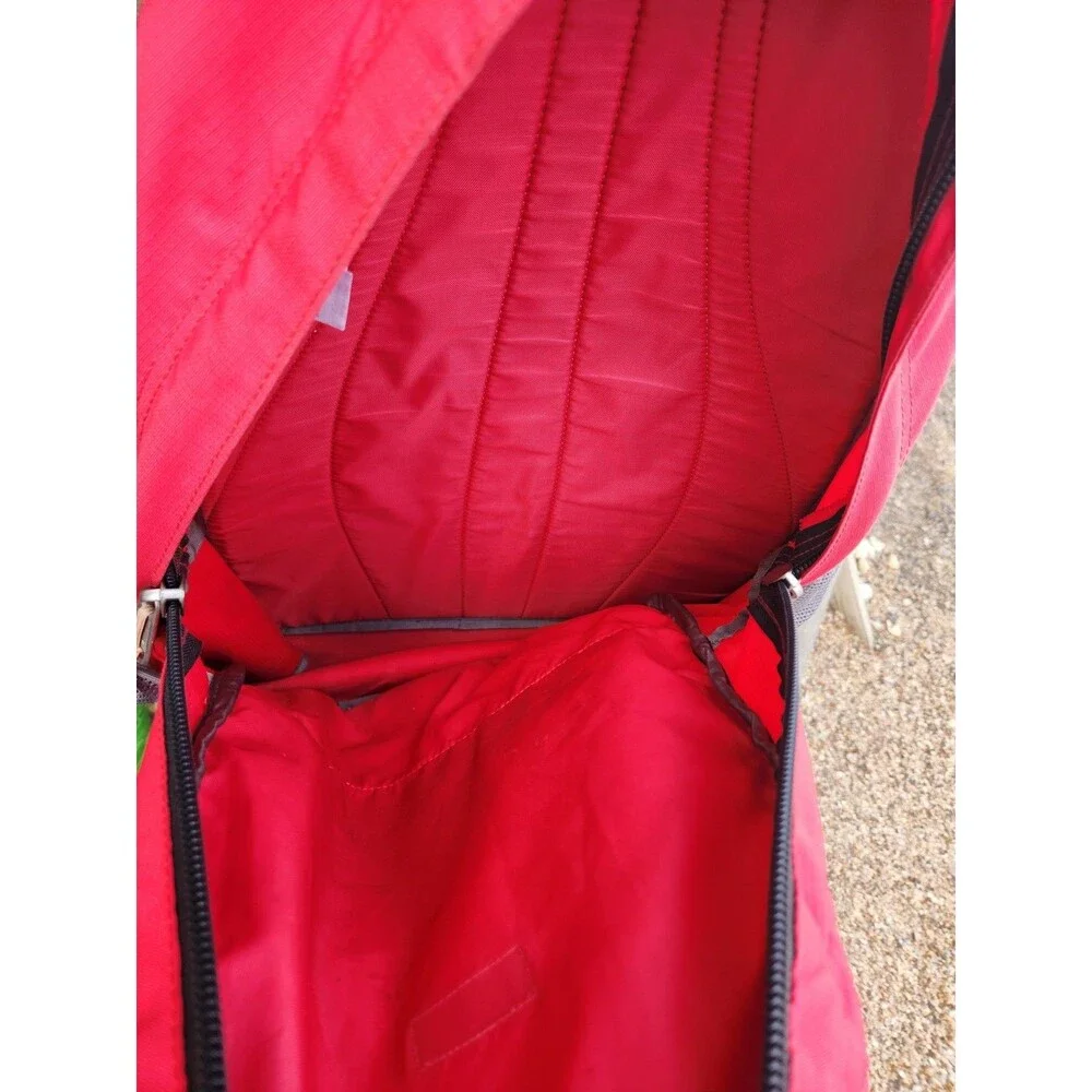 The North Face Jester Outdoor Hiking School Backpack Pink / Red. Lots Of Pockets